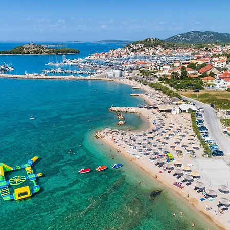 Semesterbostad Lux1 Tribunj Tribalj