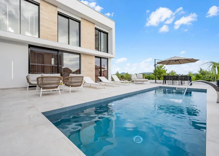 Lux1 Tribunj Vakantiehuis Tribalj