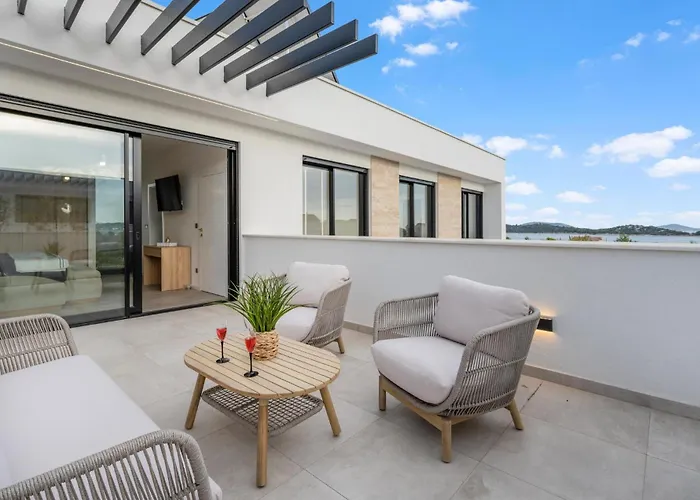 Lux1 Tribunj * Tribalj