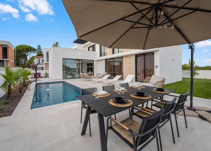 Lux1 Tribunj Tribalj