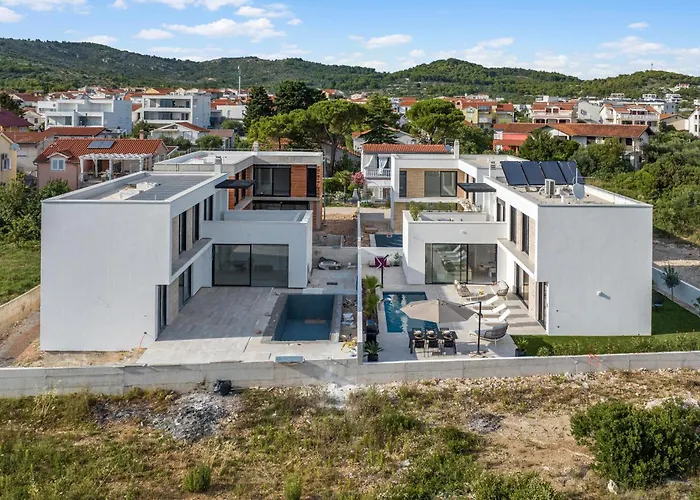 Vakantiehuis Lux1 Tribunj Tribalj